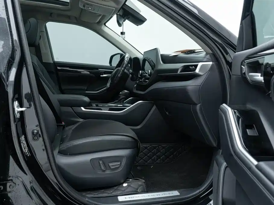 Highlander 2023 2.5L intelligent electric hybrid dual-engine four-wheel drive premium version 7 seats купить на сайте DeffCars