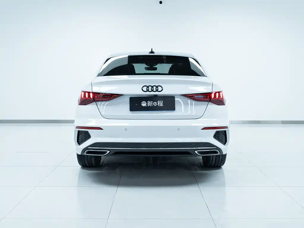 Audi A3 2024 A3L Limousine 35 TFSI Fashionable and Sporty купить на сайте DeffCars