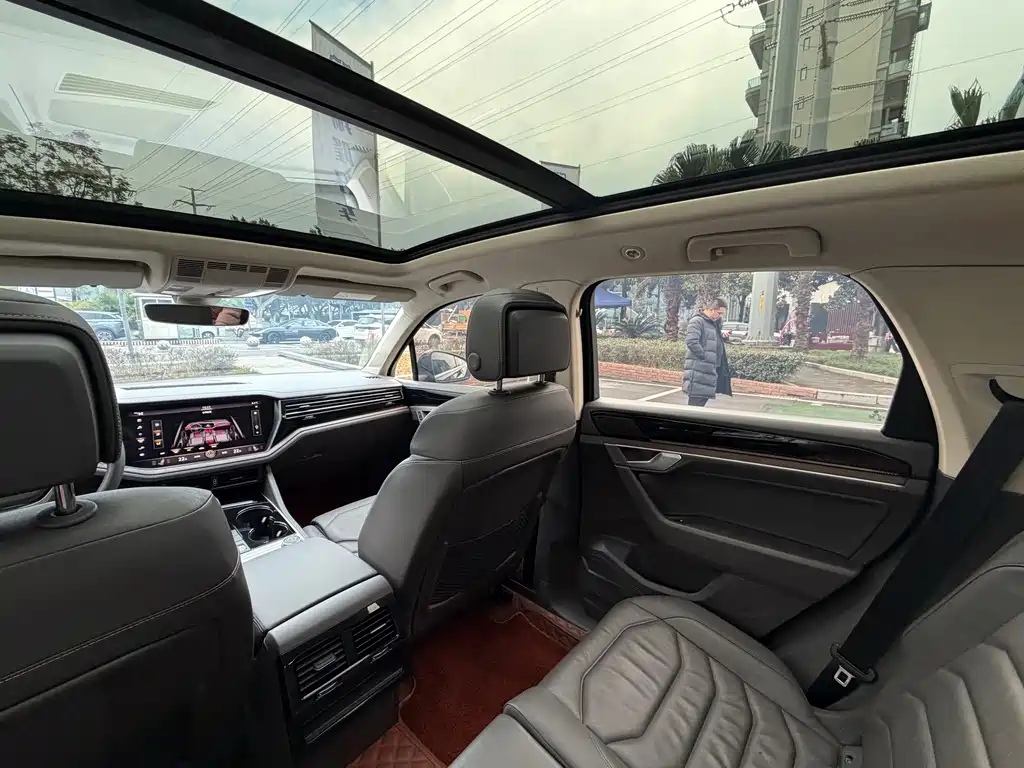 Touareg 2019 3.0TSI Ruifeng Edition National VI купить на сайте DeffCars