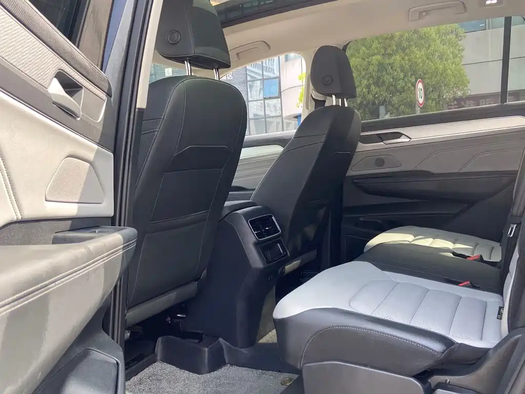 Lanxun 2023 330TSI Luxury Touring Edition купить на сайте DeffCars