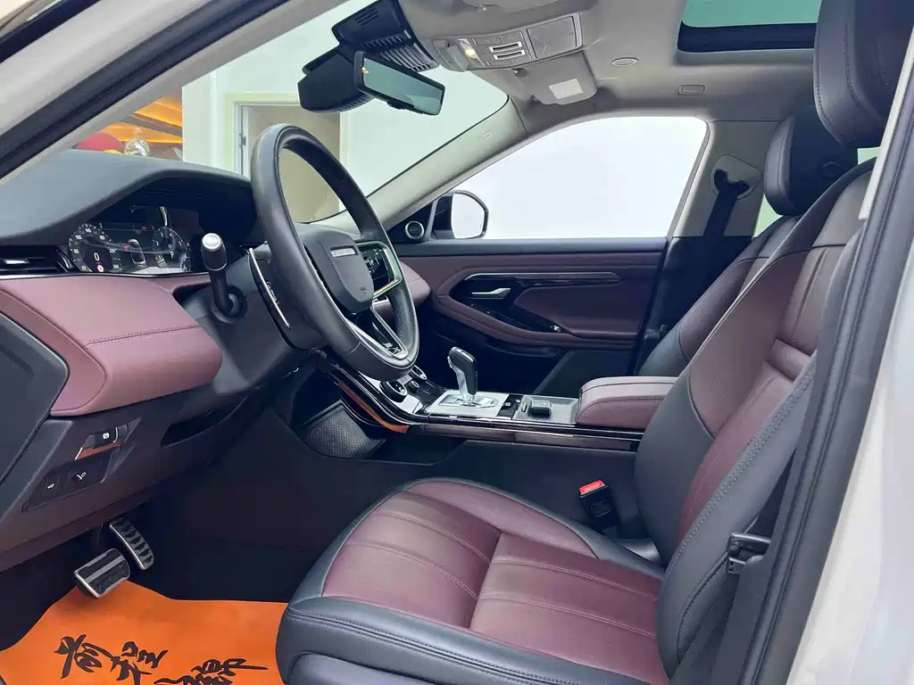 Range Rover Evoque 2023 Evoque L 249PS Deluxe Edition купить на сайте DeffCars