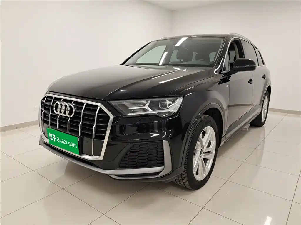 Audi Q7 2023 45 TFSI quattro S line sports купить на сайте DeffCars
