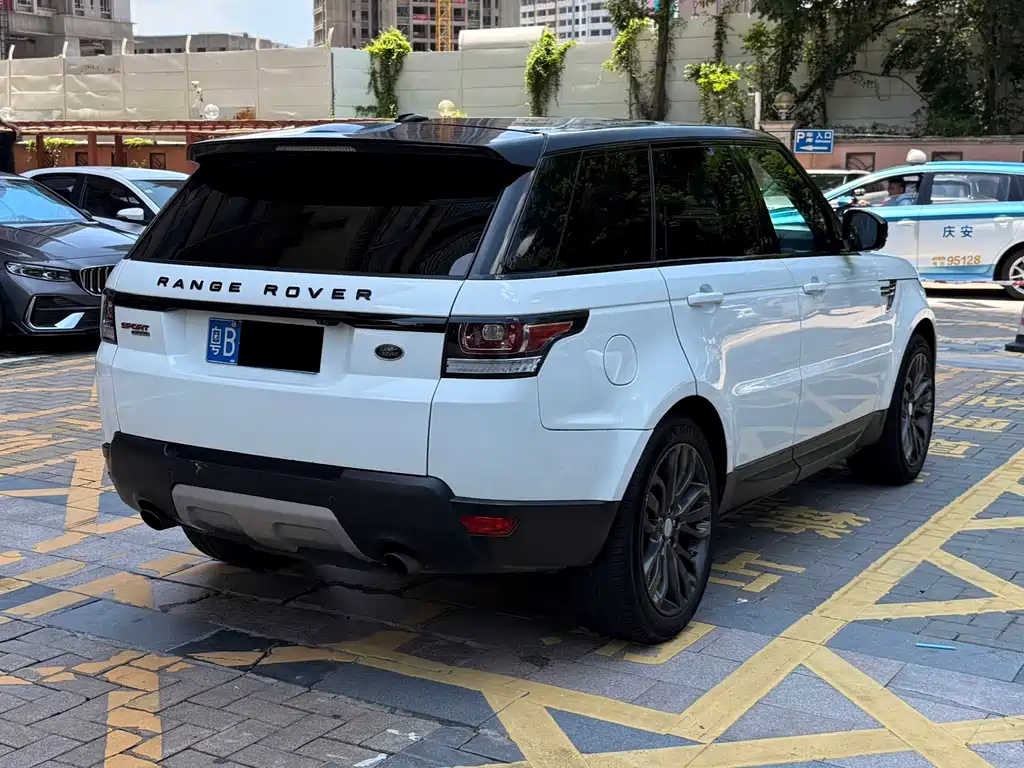 Range Rover Sport 2015 3.0 SC V6 HSE DYNAMIC купить на сайте DeffCars