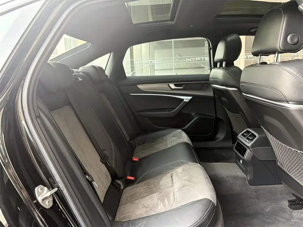 Audi A6L New Energy 2020 55 TFSI e quattro купить на сайте DeffCars