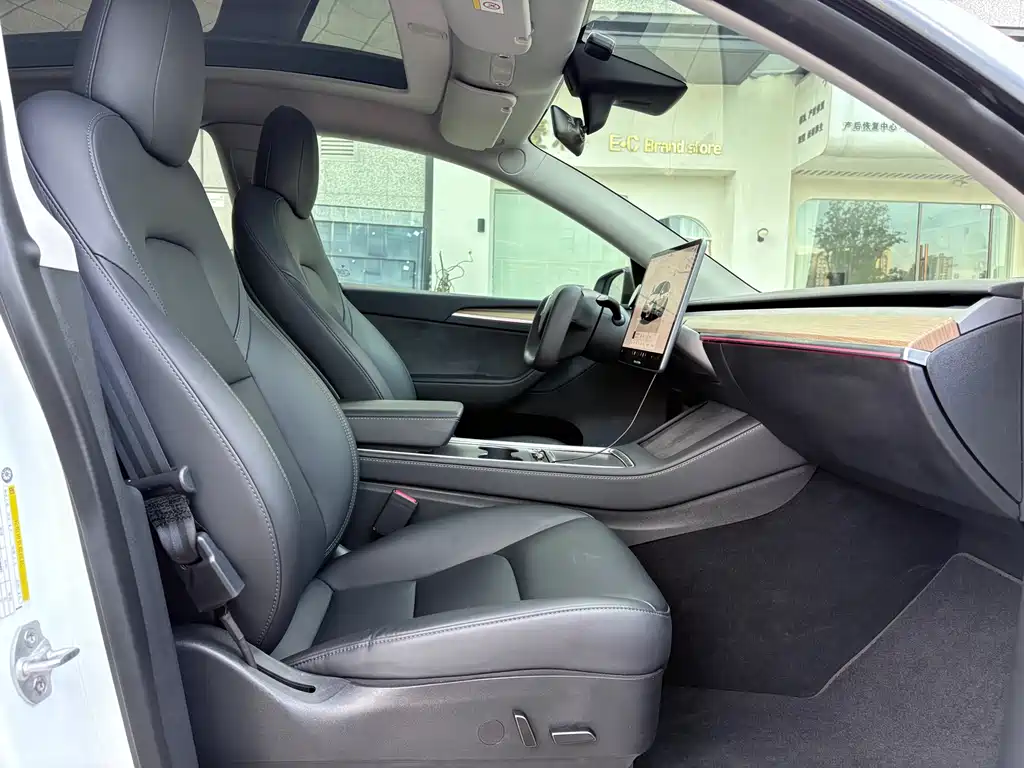 Model Y 2022 Performance high-performance all-wheel drive version купить на сайте DeffCars