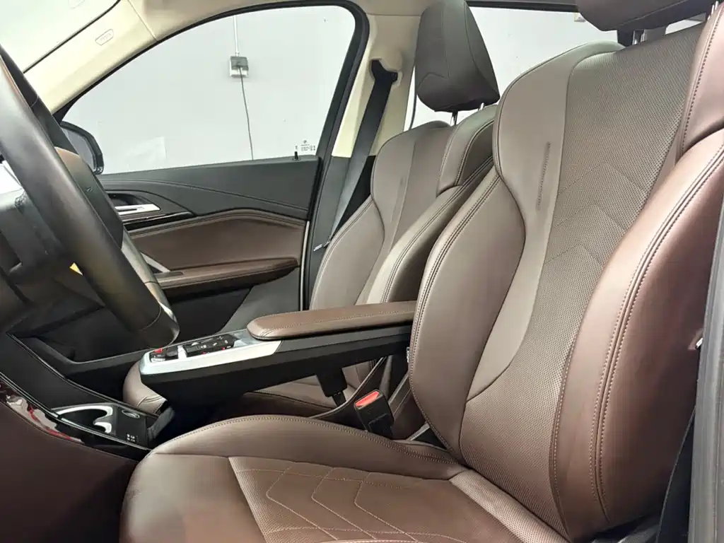 BMW X1 2023 sDrive20Li X Design Package купить на сайте DeffCars