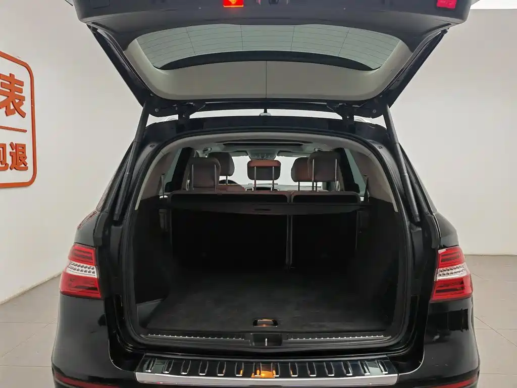 Mercedes-Benz M-Class 2012 ML 350 Luxury Model купить на сайте DeffCars