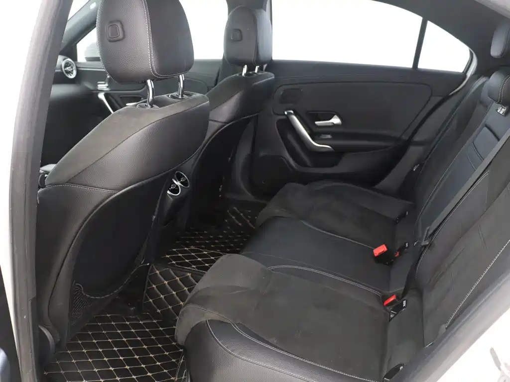 Mercedes-Benz A-Class 2020 A 200 L Sports Sedan купить на сайте DeffCars