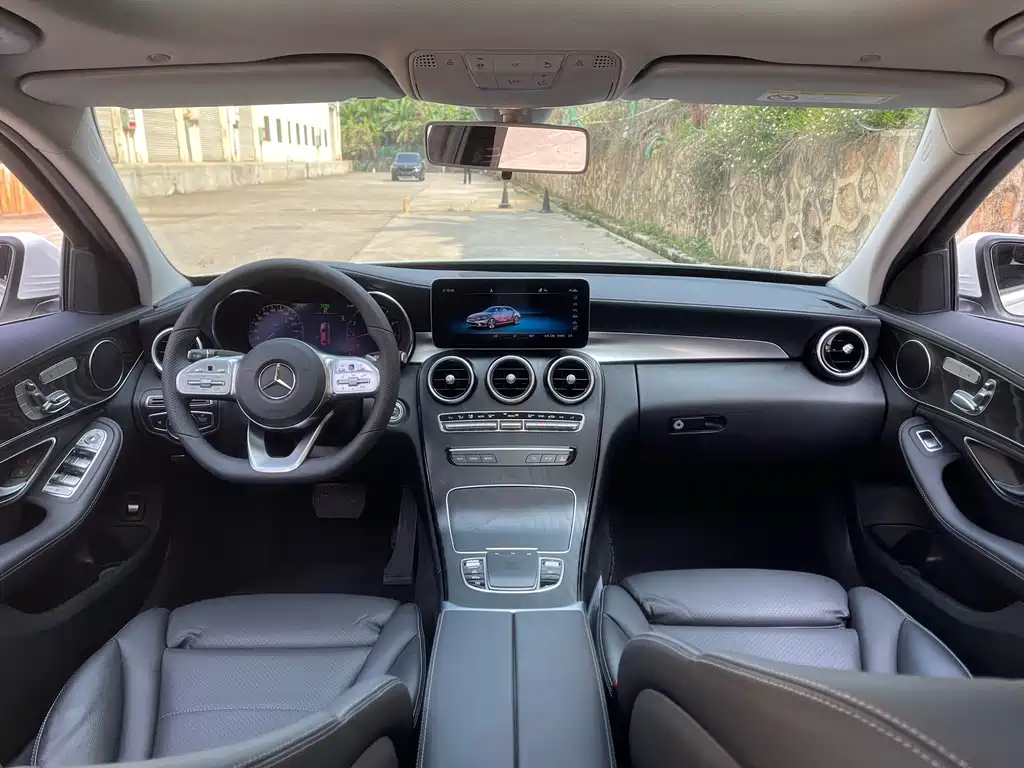 Mercedes-Benz C-Class 2020 C 260 L Sports Edition купить на сайте DeffCars
