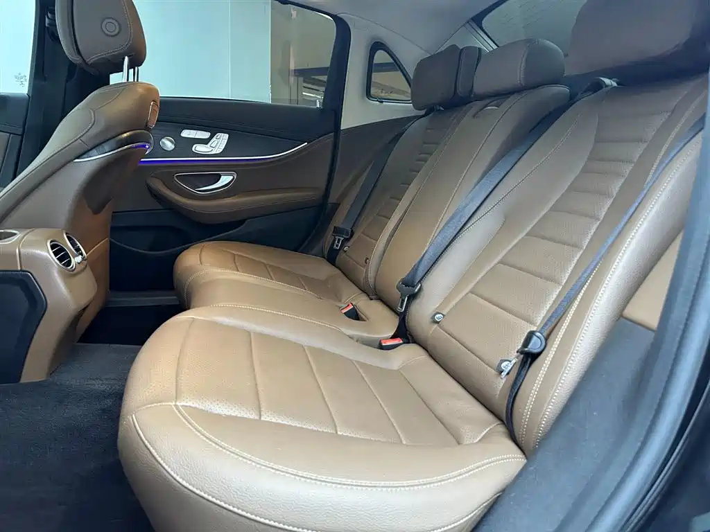 Mercedes-Benz E-Class 2020 Facelift E 300 L Sports Special Edition купить на сайте DeffCars