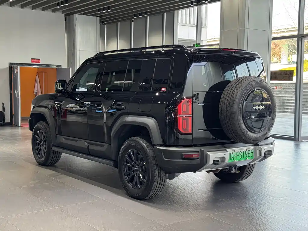 Leopard 5 2023 Discovery Edition купить на сайте DeffCars