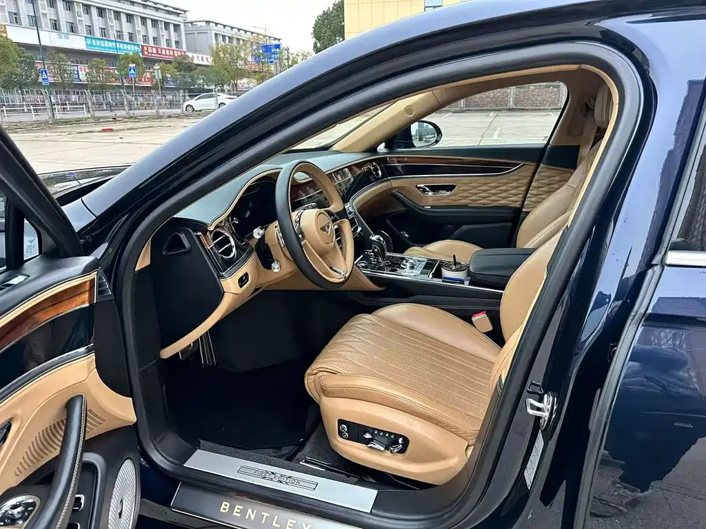 Flying Spur 2020 6.0T W12 Standard Edition купить на сайте DeffCars