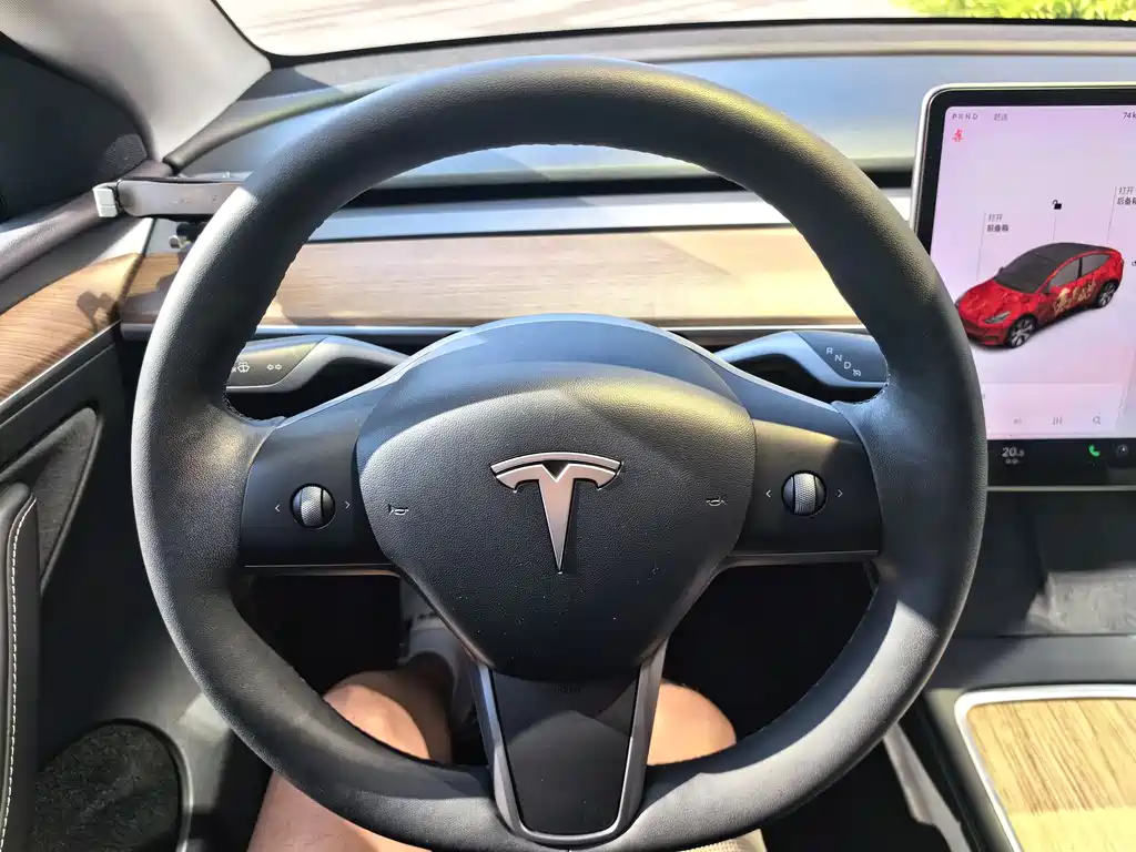 Model Y 2021 long-range all-wheel drive version 3D7 купить на сайте DeffCars