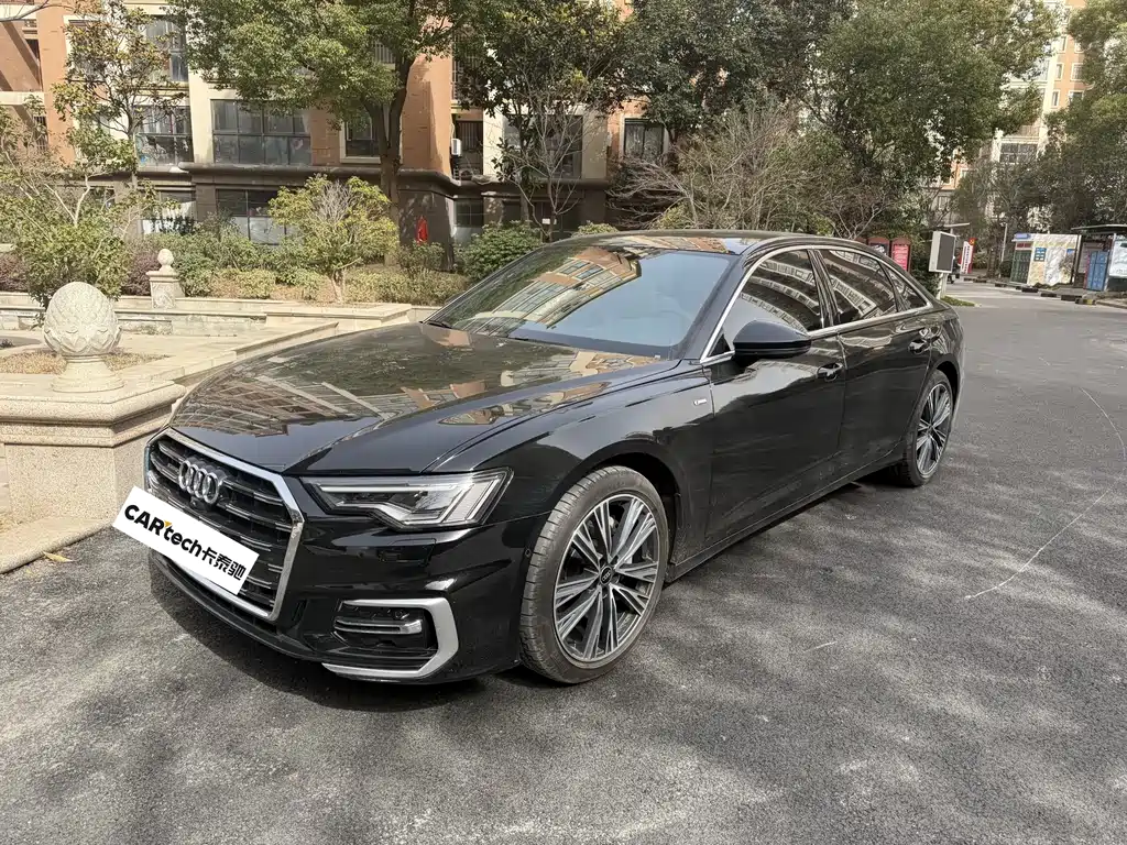 Audi A6L 2025 45 TFSI quattro exclusive dynamic model купить на сайте DeffCars