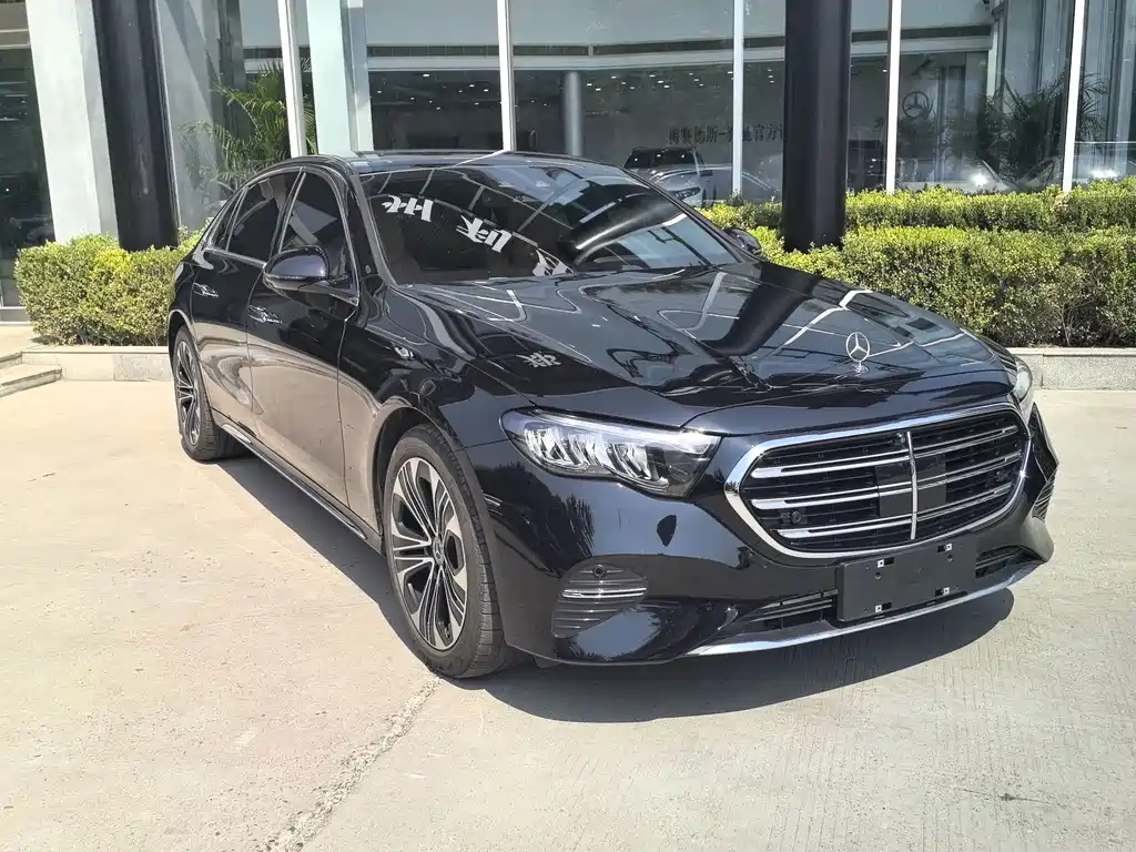 Mercedes-Benz E-Class 2025 E 300 L Luxury Model купить на сайте DeffCars
