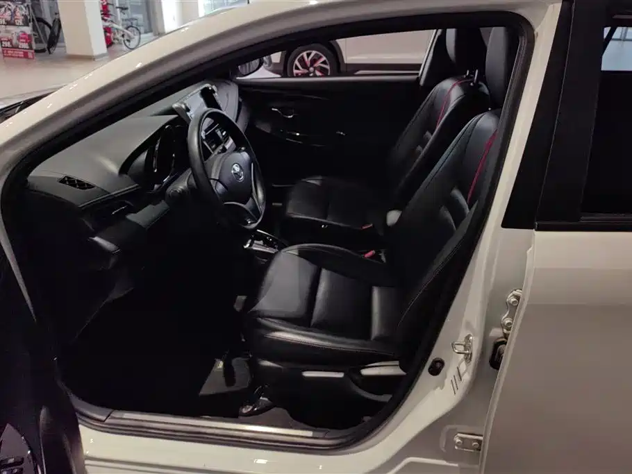 YARiS L Zhixuan 2020 1.5L CVT leading version купить на сайте DeffCars