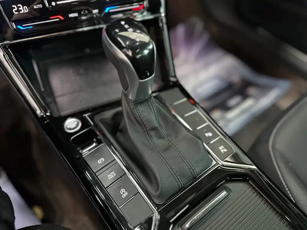 Passat 2024 380TSI Starry Sky Deluxe Edition купить на сайте DeffCars