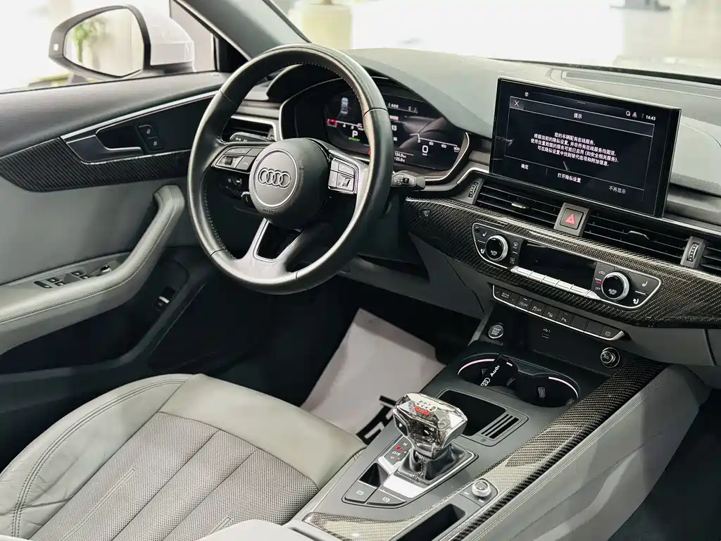Audi A4L 2020 40 TFSI luxury and elegant model купить на сайте DeffCars