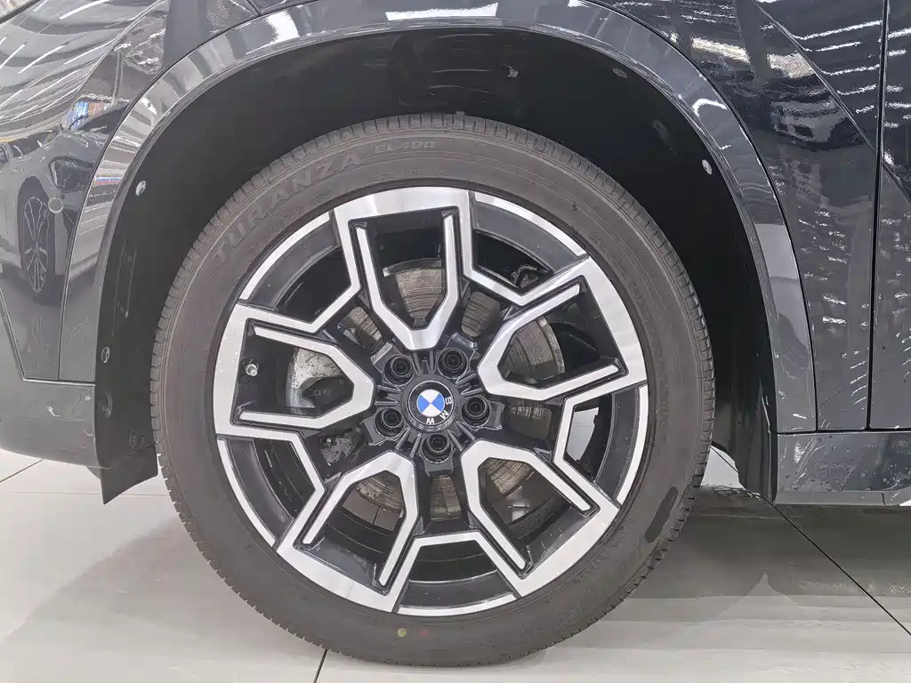 BMW X1 2023 sDrive25Li X Design Package купить на сайте DeffCars