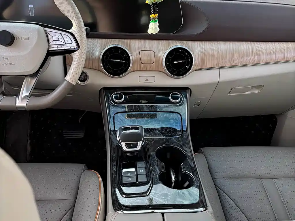 Fengxing Yacht 2022 1.5T DCT Wave Chasing Edition купить на сайте DeffCars