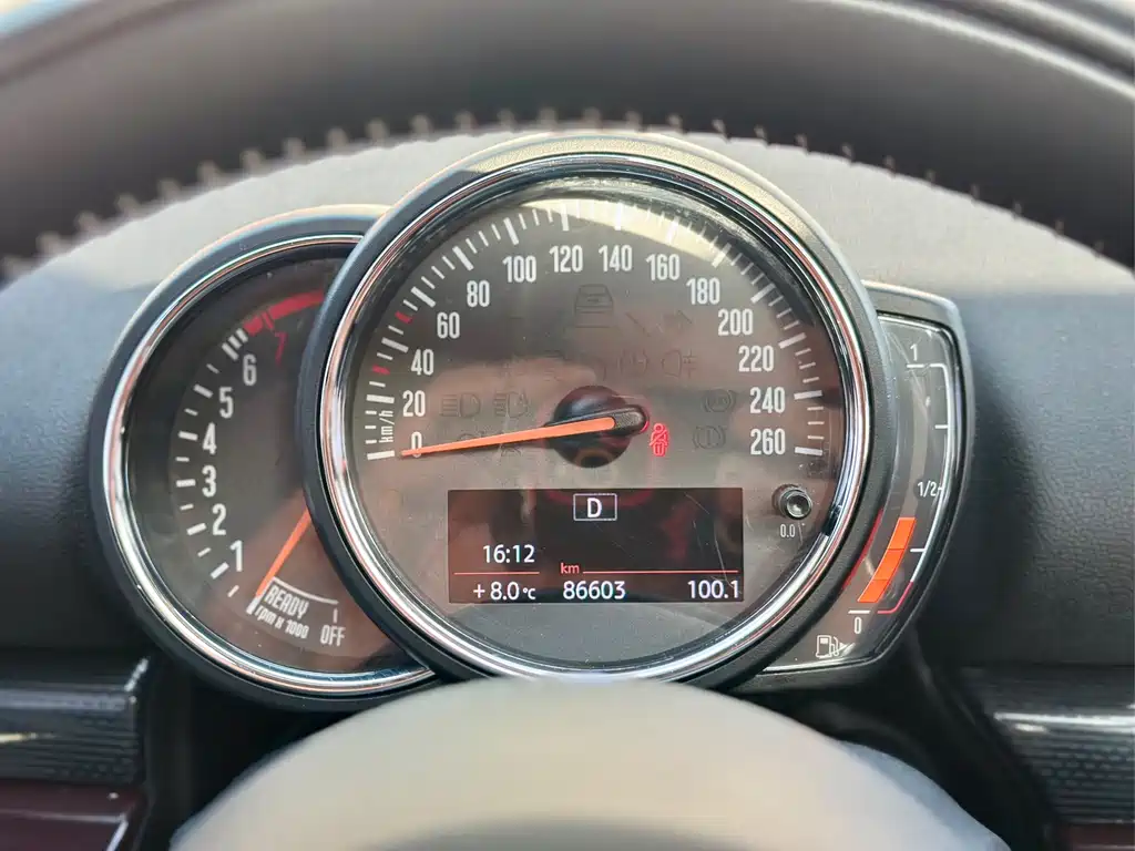 MINI CLUBMAN 2018 1.5T COOPER Artist купить на сайте DeffCars