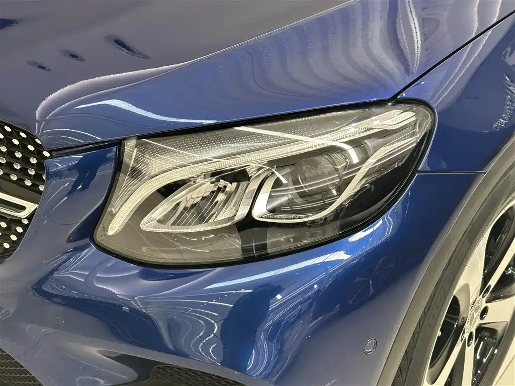 Mercedes-Benz GLC Coupe 2018 GLC 200 4MATIC Coupe SUV купить на сайте DeffCars