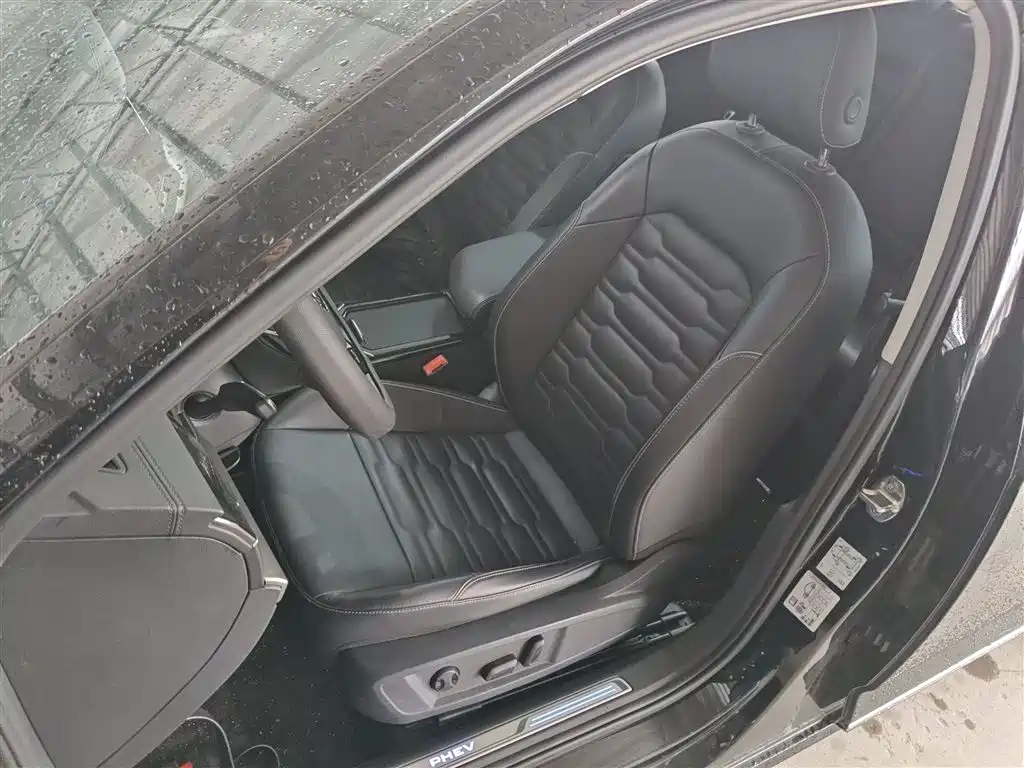 Passat New Energy 2019 430PHEV Hybrid Elite Edition купить на сайте DeffCars
