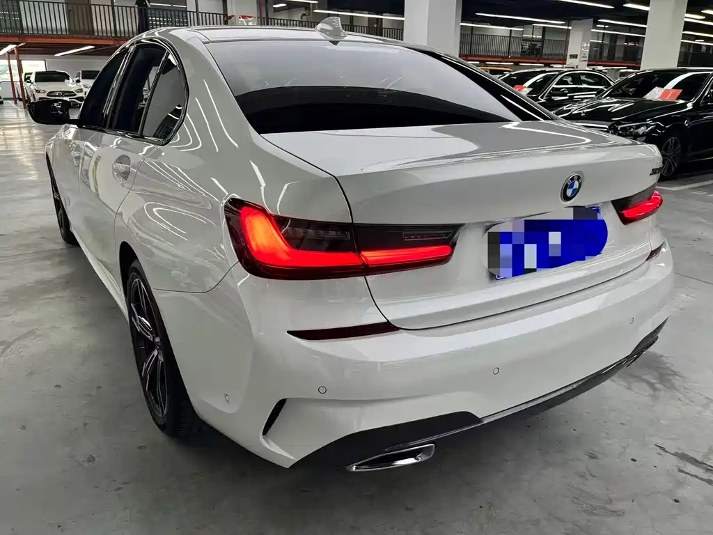 BMW 3 Series 2022 325i M Sports Package купить на сайте DeffCars