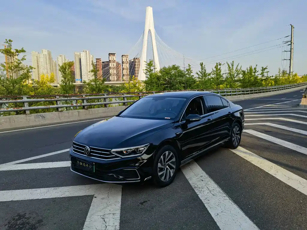 Magotan GTE plug-in hybrid 2022 GTE luxury model купить на сайте DeffCars