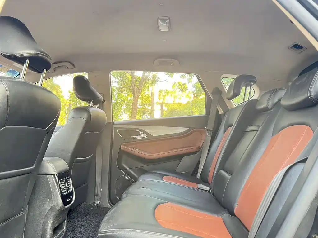 Baojun 560 2016 1.8L iAMT Elite купить на сайте DeffCars