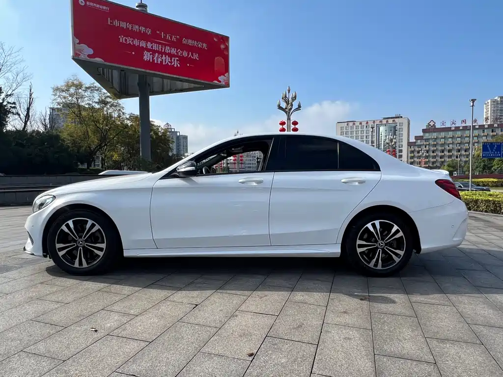 Mercedes-Benz C-Class 2018 C 200 Sports Edition купить на сайте DeffCars