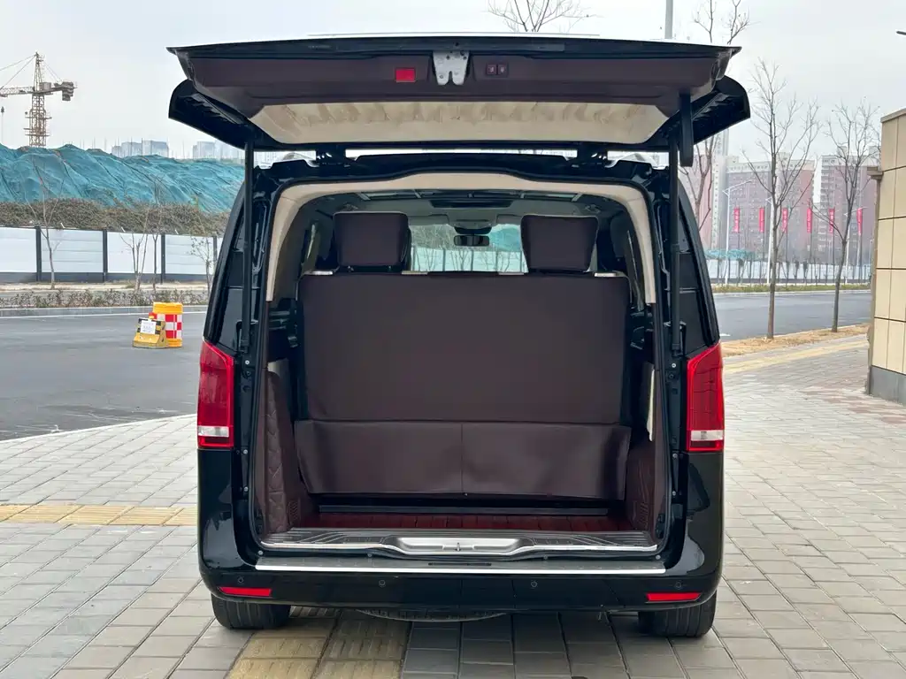 Vito 2018 2.0T Business Edition National V купить на сайте DeffCars