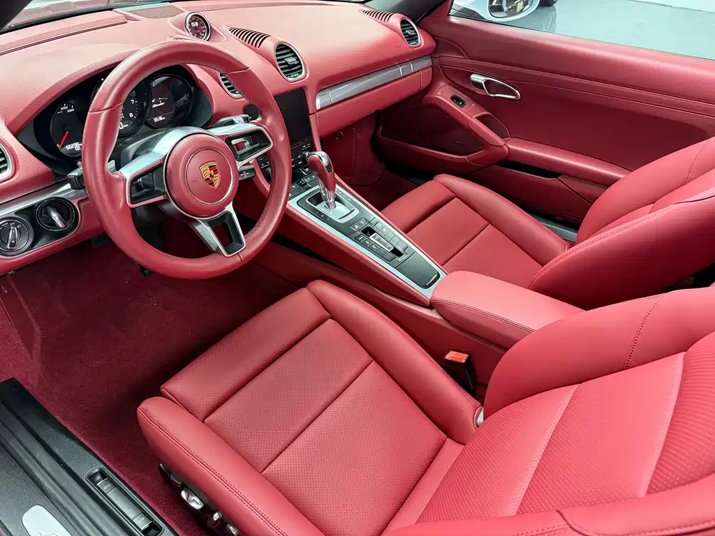 Porsche 718 2016 Boxster 2.0T купить на сайте DeffCars