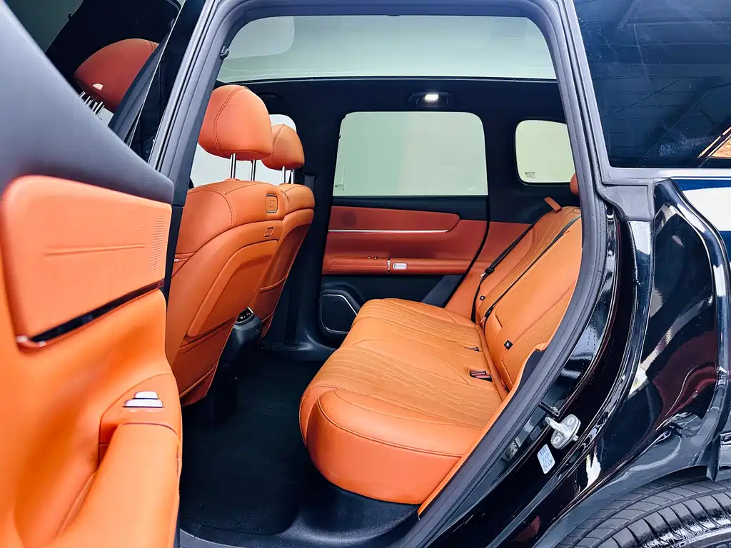 Changan Qiyuan Q07 2025 model 215 flagship PLUS купить на сайте DeffCars