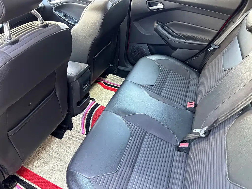 Focus 2017 sedan 1.6L automatic stylish smart mobility version купить на сайте DeffCars