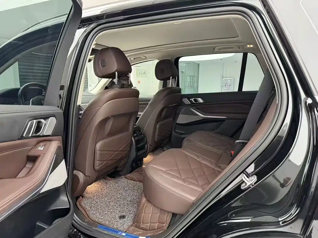 BMW X5 2022 facelift xDrive 30Li exclusive M sports package купить на сайте DeffCars