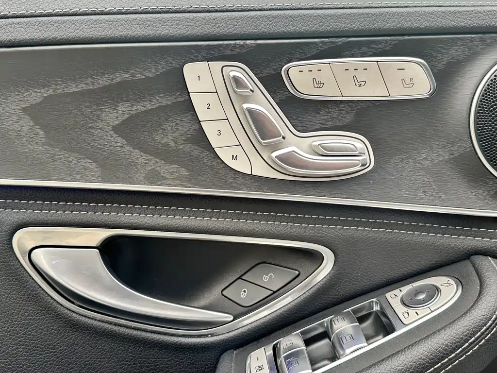 Mercedes-Benz C-Class 2020 facelift C 260 L sports version купить на сайте DeffCars