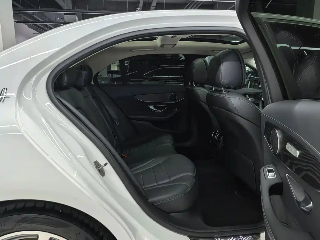 Mercedes-Benz C-Class 2021 C 200 L Fashion купить на сайте DeffCars