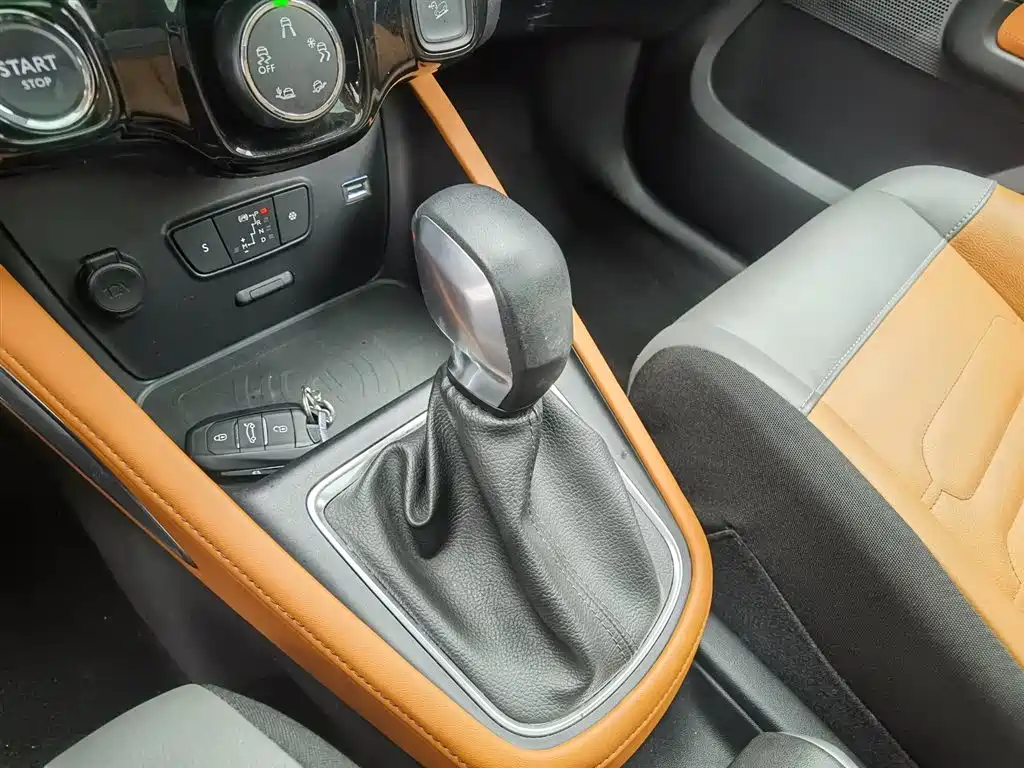 Yunyi C4 AIRCROSS 2018 350THP Automatic Internet Yizhen Edition купить на сайте DeffCars