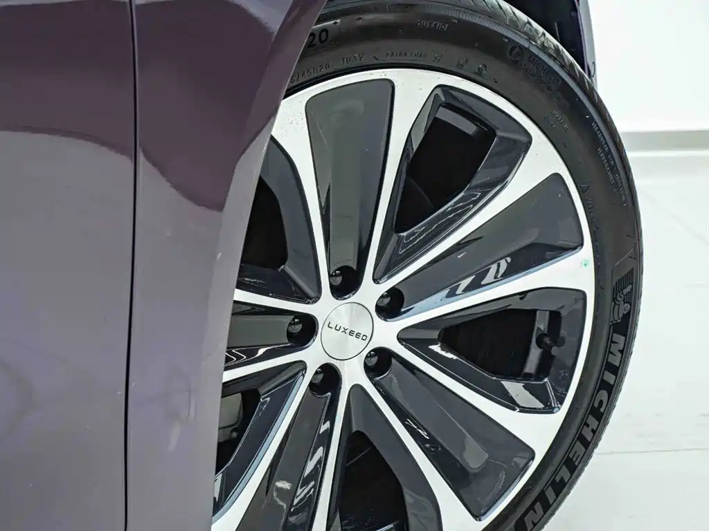 Zhijie S7 2024 Pro купить на сайте DeffCars