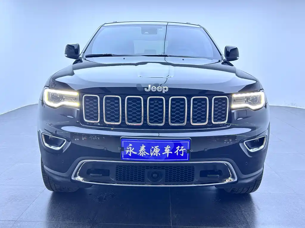 大切诺基(进口) 2021款 3.0L 80周年纪念版 купить на сайте DeffCars