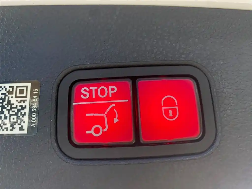 Mercedes-Benz GLC 2023 GLC 300 L 4MATIC Dynamic 5-seater купить на сайте DeffCars