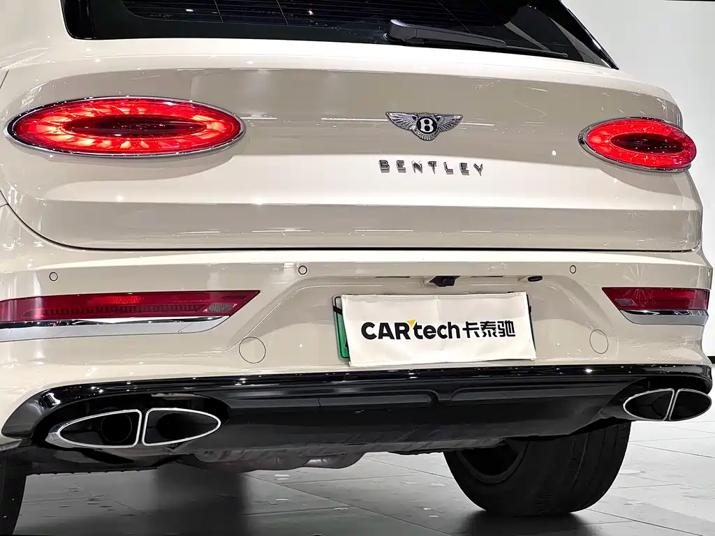 Bentayga plug-in hybrid 2021 3.0T PHEV купить на сайте DeffCars
