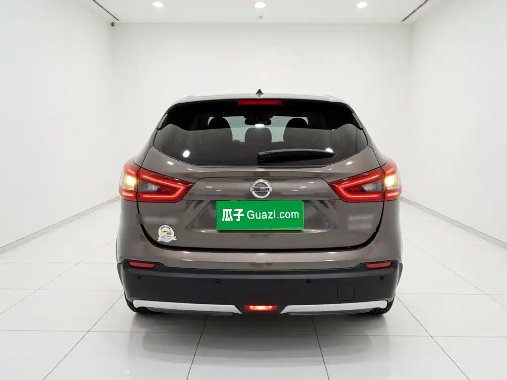 Qashqai 2019 2.0L CVT Deluxe Edition купить на сайте DeffCars