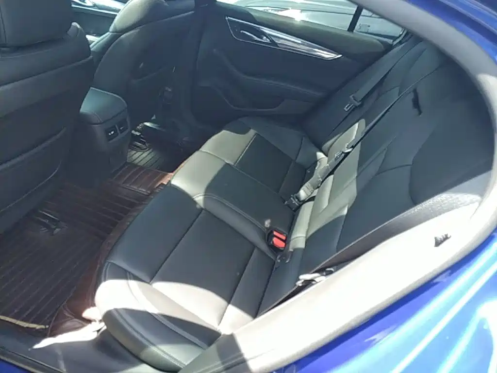 Cadillac CT5 2020 28T Fashionable and Sporty купить на сайте DeffCars