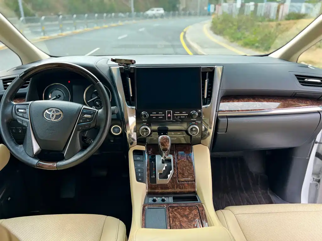 Alfa 2021 Dual Engine 2.5L Deluxe Edition купить на сайте DeffCars