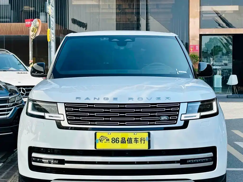 Range Rover 2023 3.0 L6 400PS Genesis Extended Edition купить на сайте DeffCars