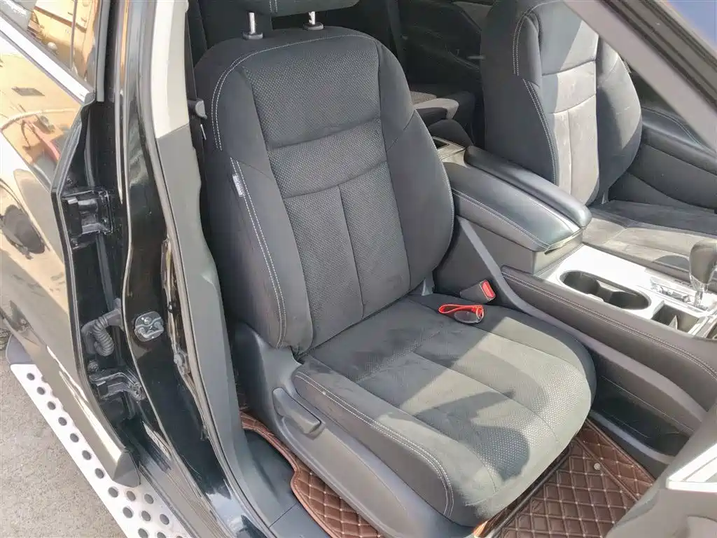 Loulan 2019 2.5L XE 2WD Elite Edition National VI купить на сайте DeffCars