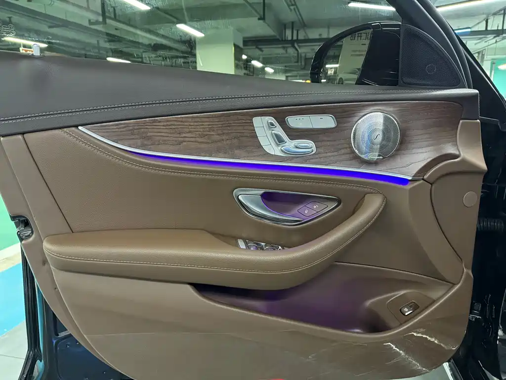 Mercedes-Benz E-Class 2023 E 300 L Luxury Model купить на сайте DeffCars