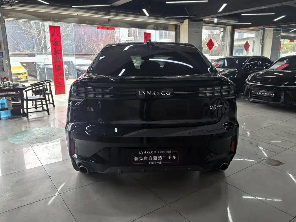 Lynk & Co 05 2023 2.0TD four-wheel drive Halo купить на сайте DeffCars